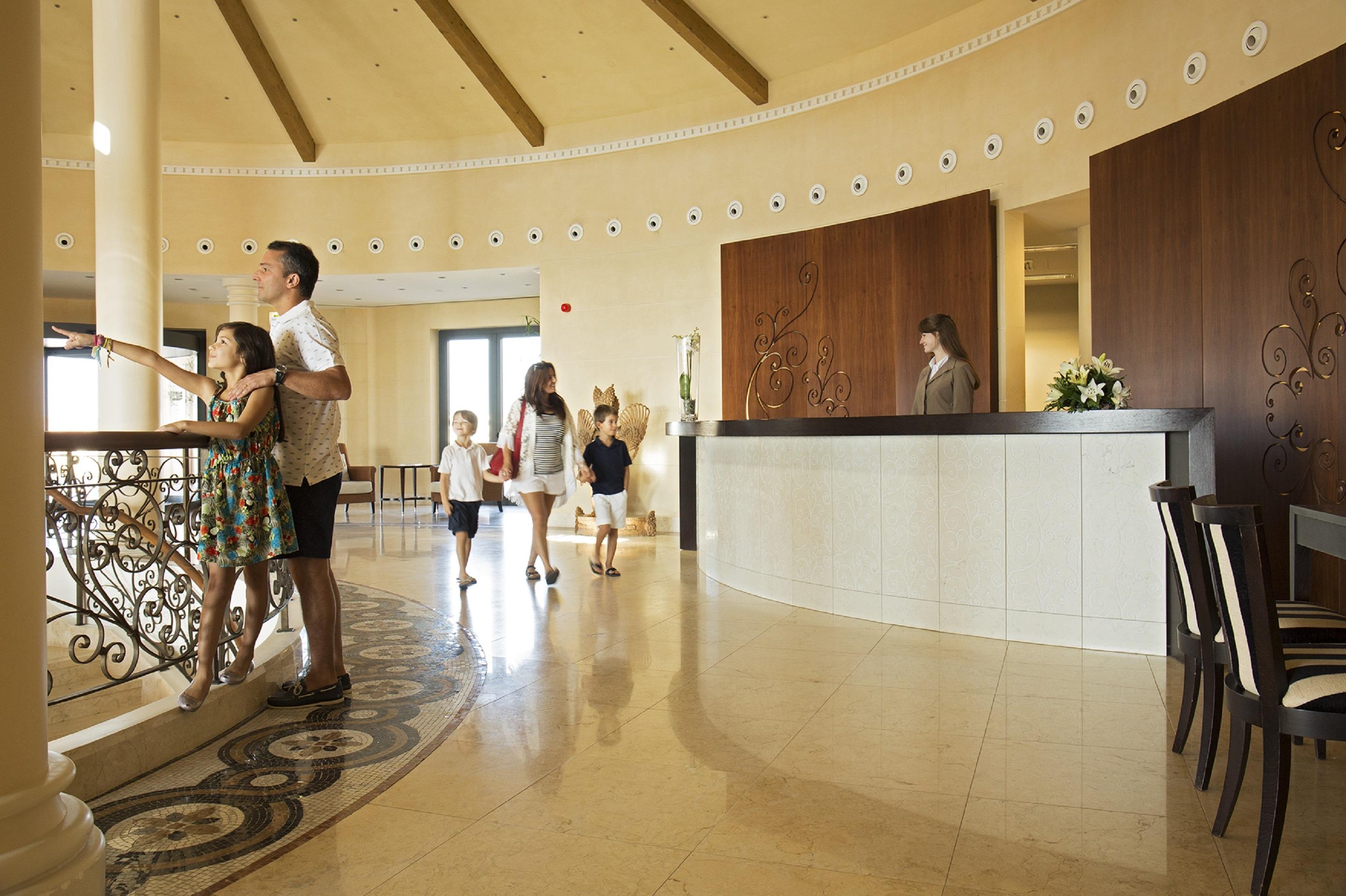 Cascade Wellness Resort Lagos Dış mekan fotoğraf Lobby