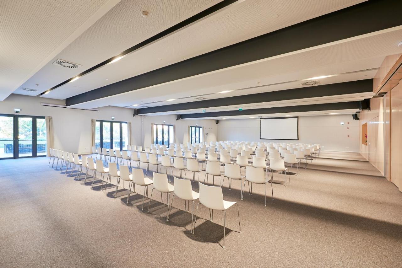 Cascade Wellness Resort Lagos Dış mekan fotoğraf The Auditorium